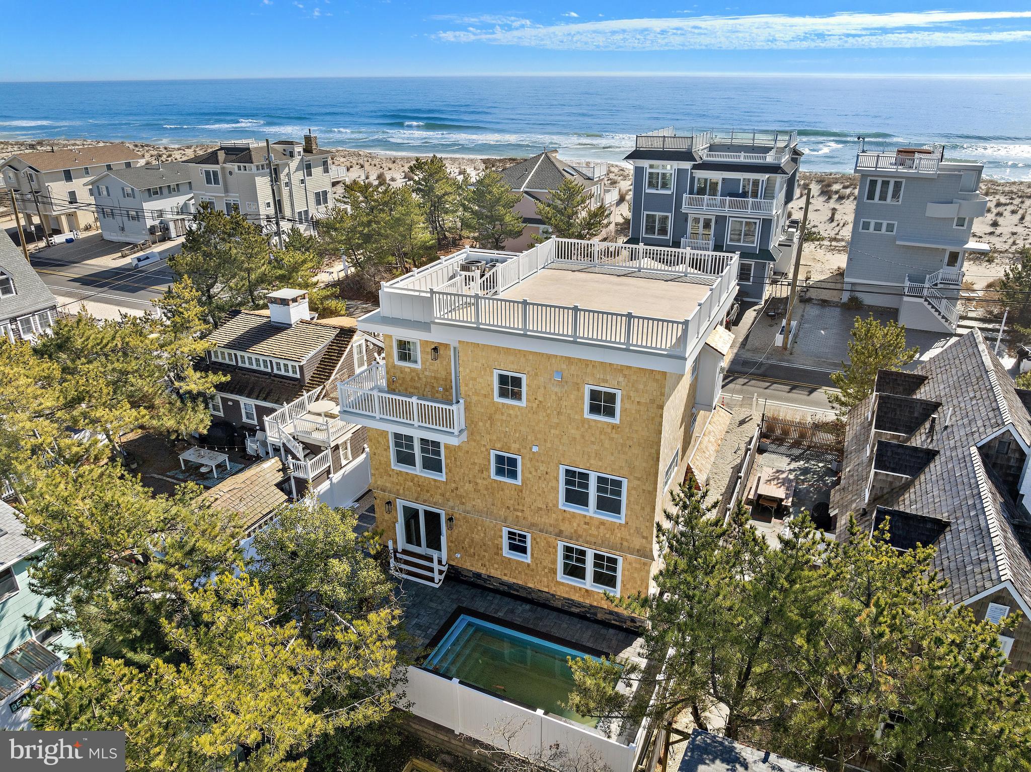 5004 OCEAN BOULEVARD