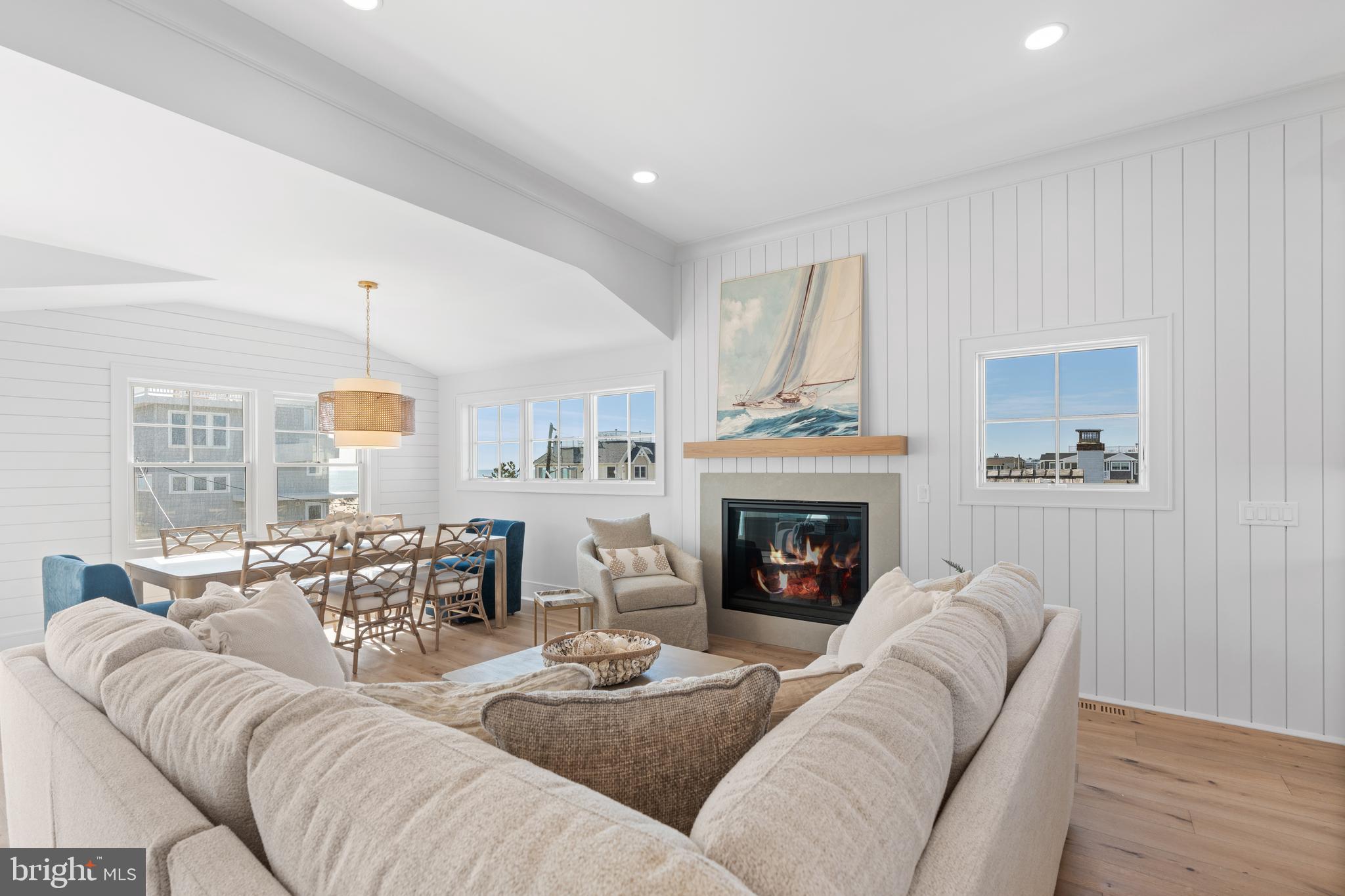 5004 OCEAN BOULEVARD