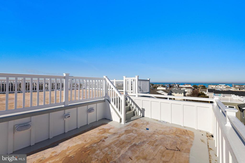 5004 OCEAN BOULEVARD