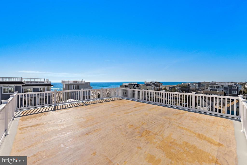 5004 OCEAN BOULEVARD