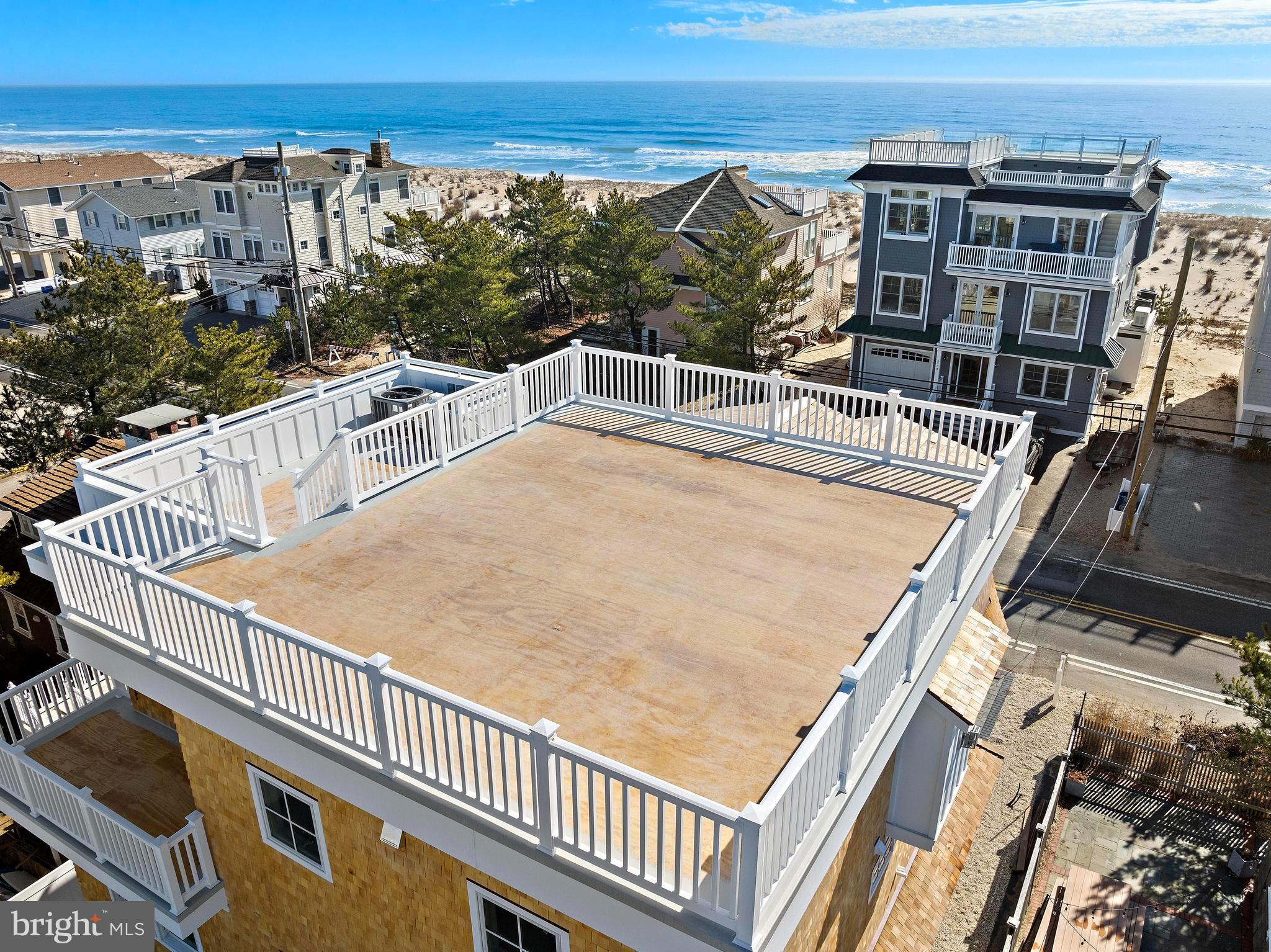 5004 OCEAN BOULEVARD