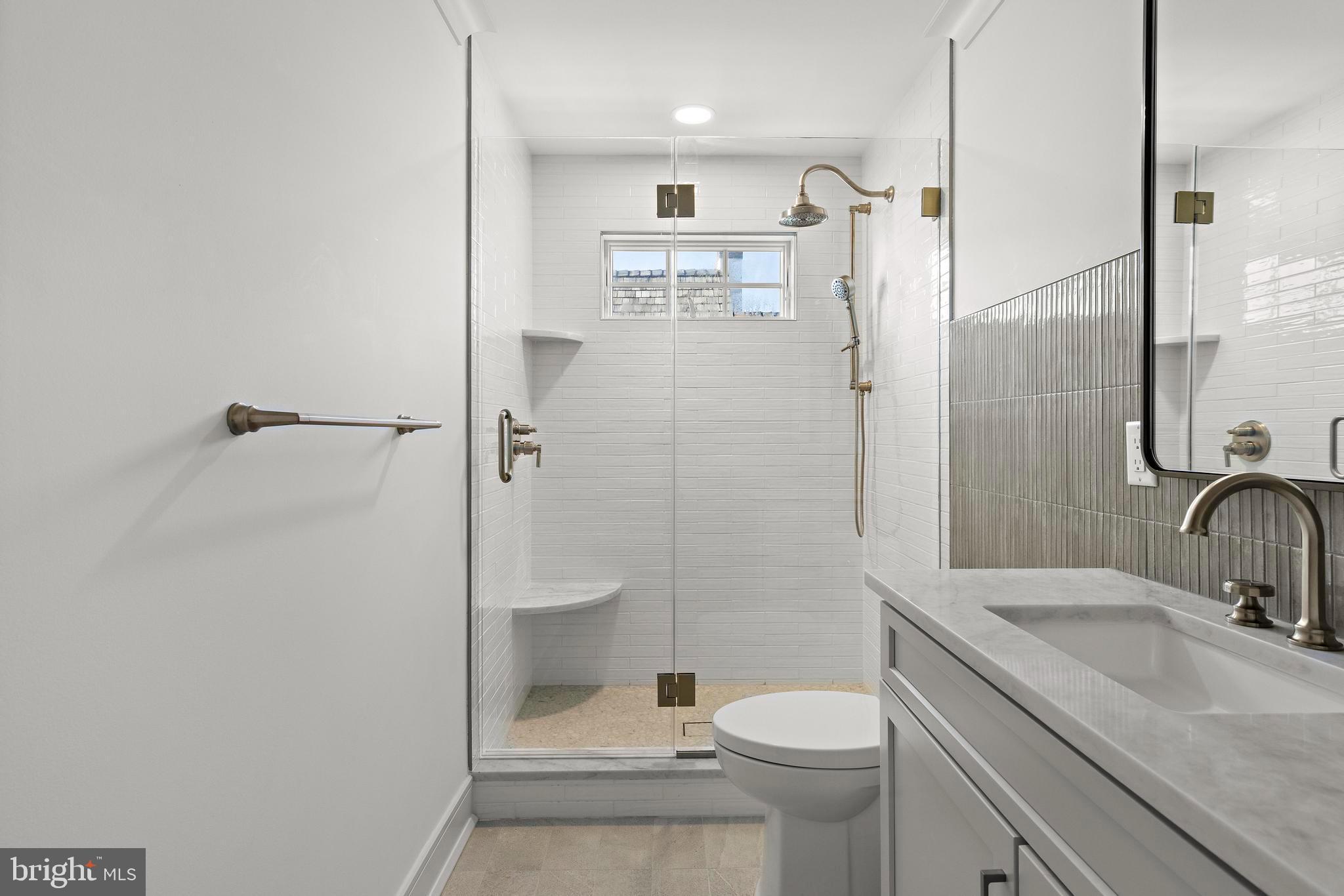 5004 OCEAN BOULEVARD