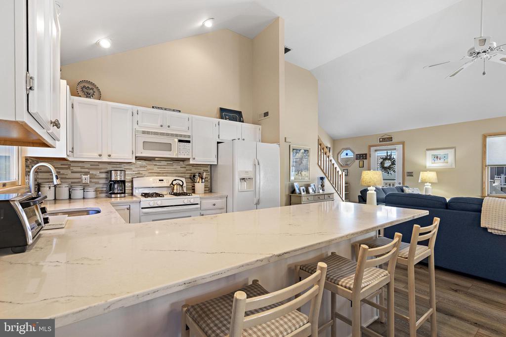 11 W 87TH STREET