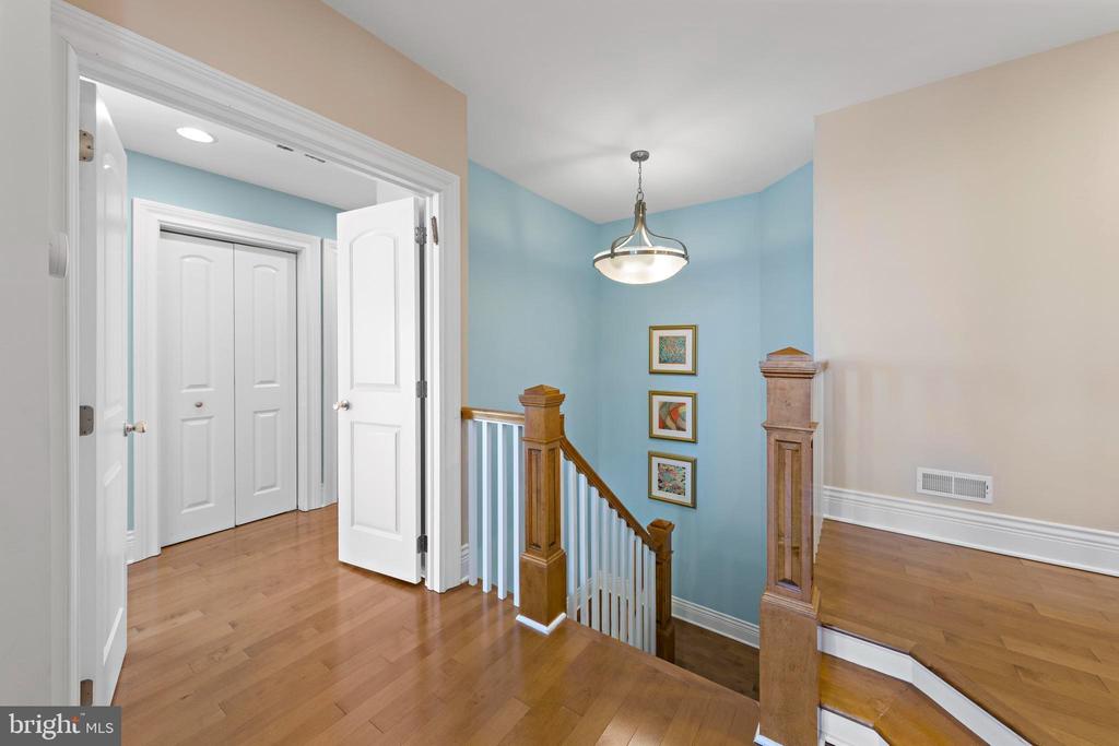 359 W 12TH STREET