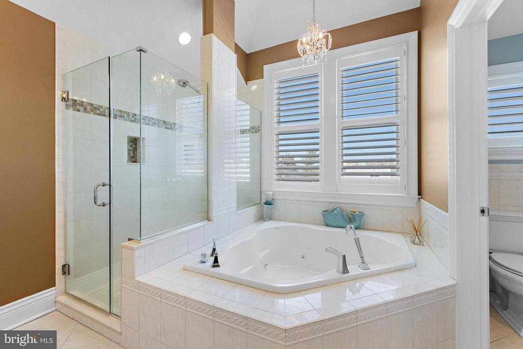 359 W 12TH STREET