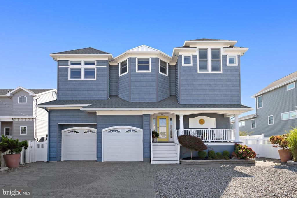 359 W 12TH STREET