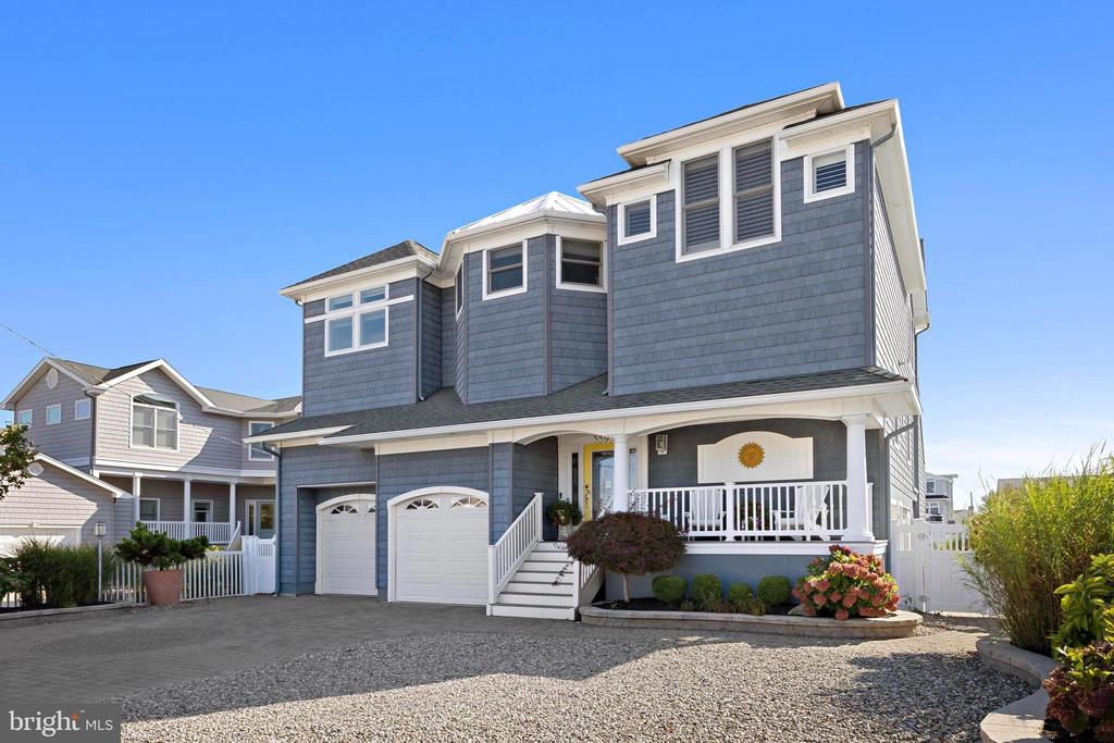 359 W 12TH STREET
