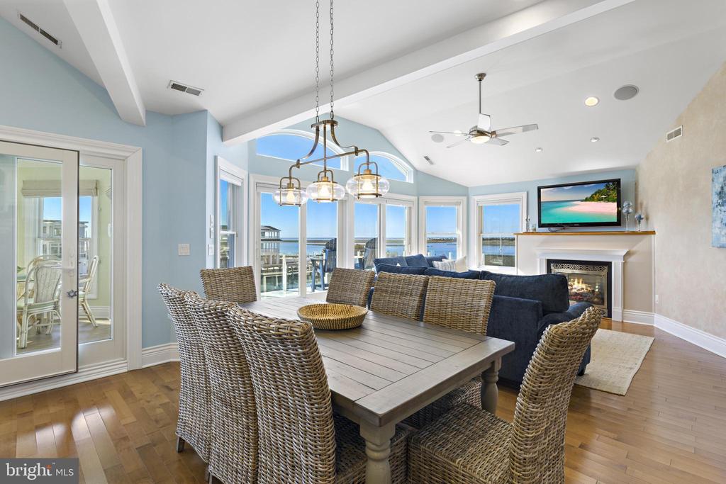 359 W 12TH STREET
