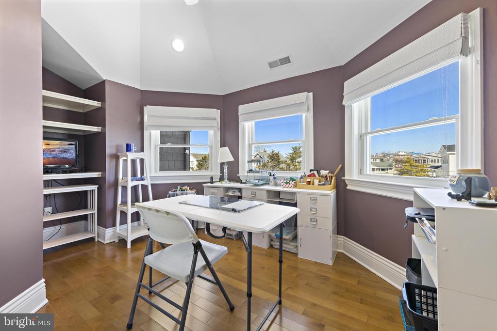 359 W 12TH STREET