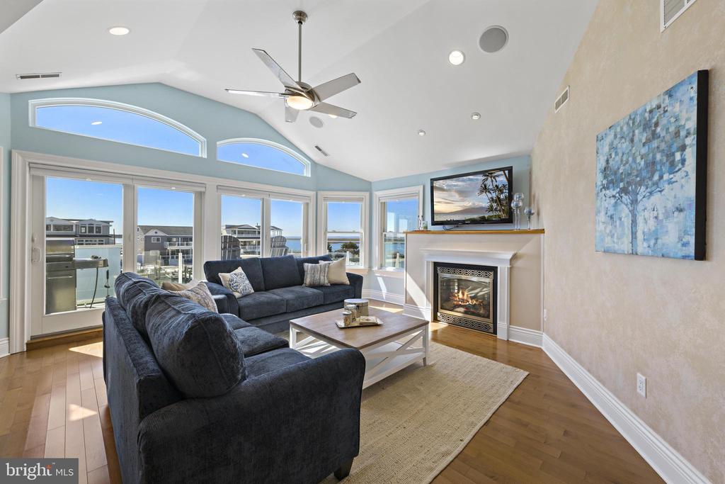 359 W 12TH STREET