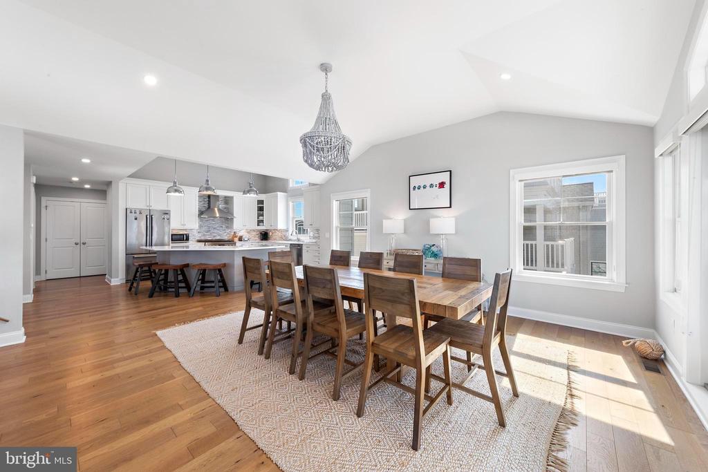 30 W HARDING AVENUE