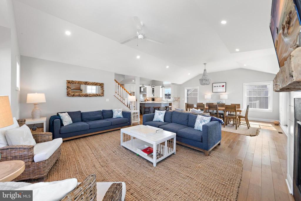 30 W HARDING AVENUE