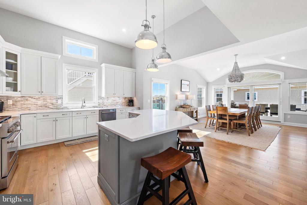 30 W HARDING AVENUE