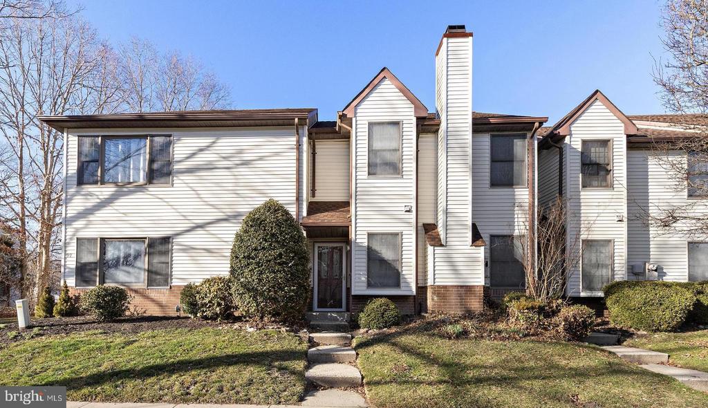 99 WESTCHESTER DRIVE