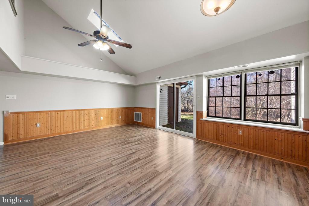 99 WESTCHESTER DRIVE