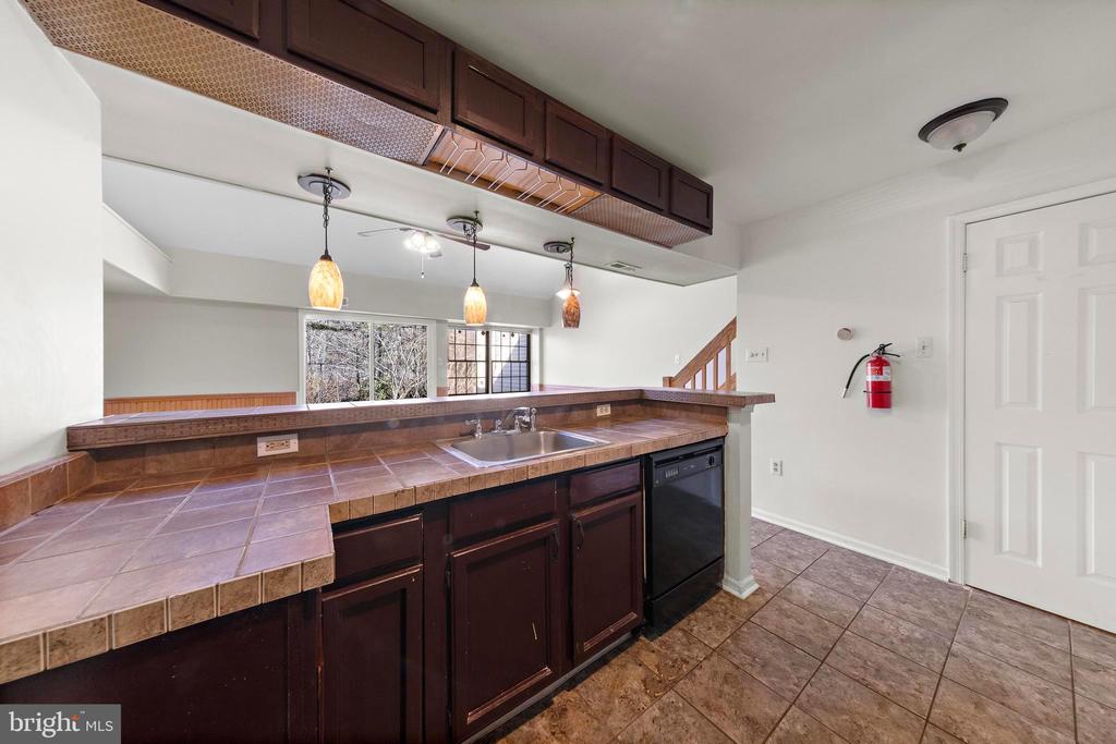 99 WESTCHESTER DRIVE