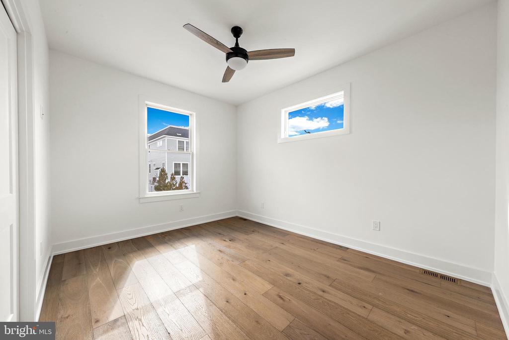 228 N 14TH STREET