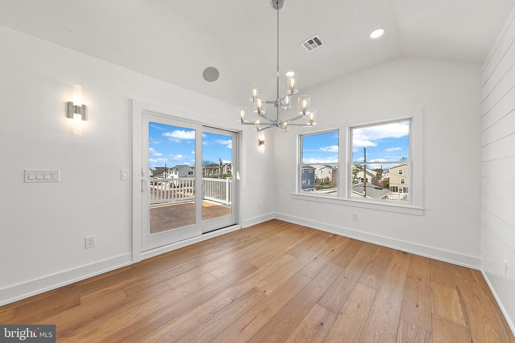 228 N 14TH STREET