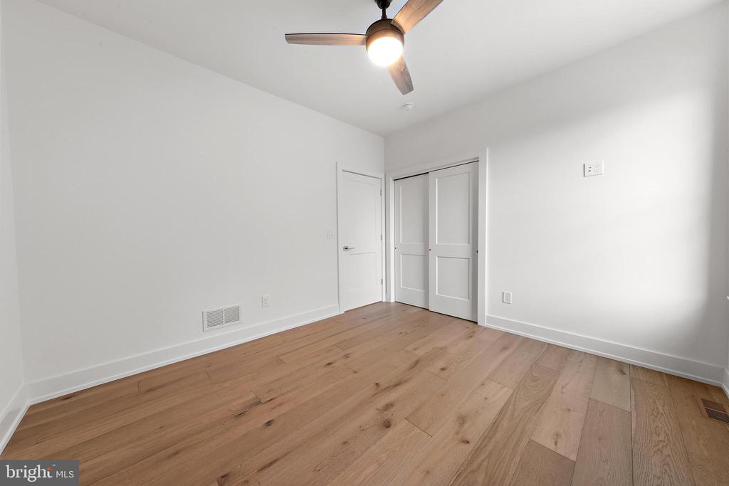 228 N 14TH STREET