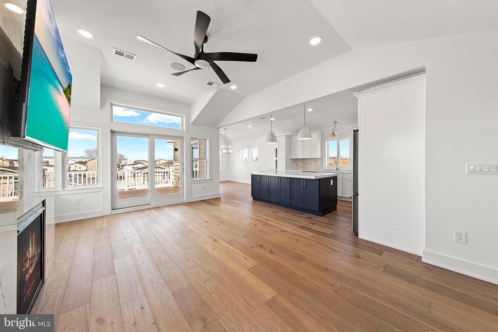 228 N 14TH STREET