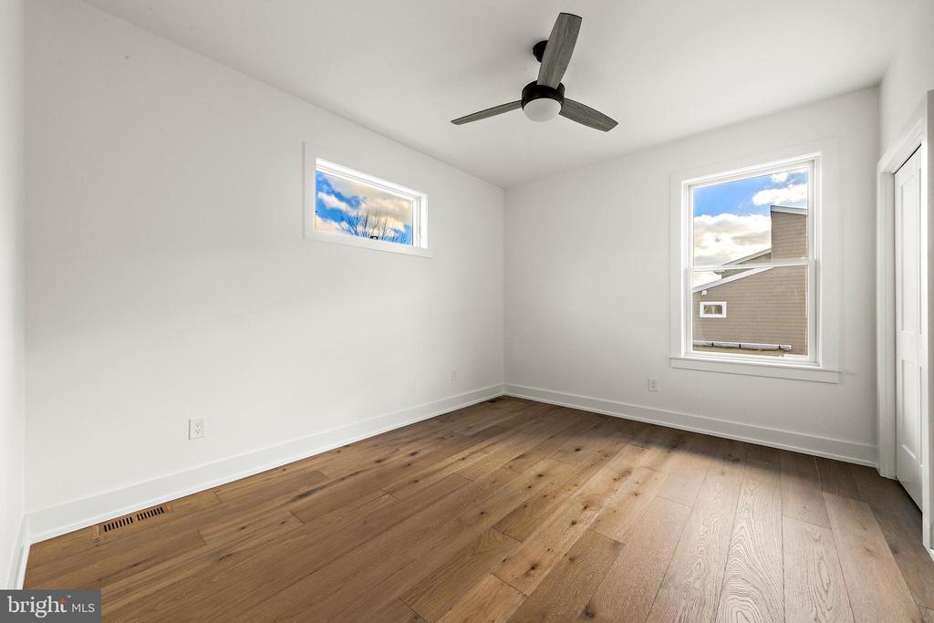228 N 14TH STREET