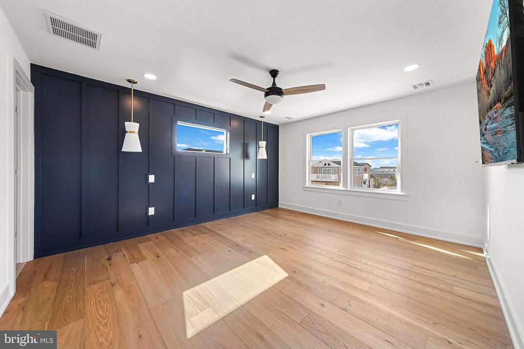 228 N 14TH STREET