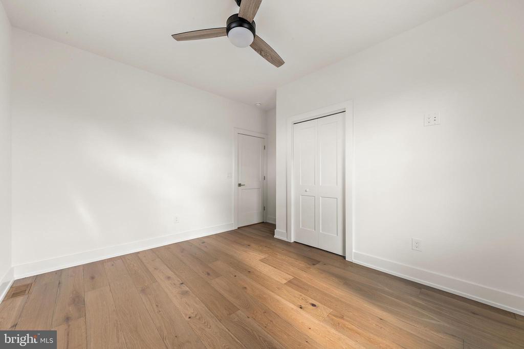 228 N 14TH STREET