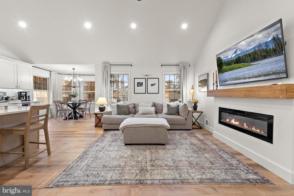 117 BOWLINE ROAD