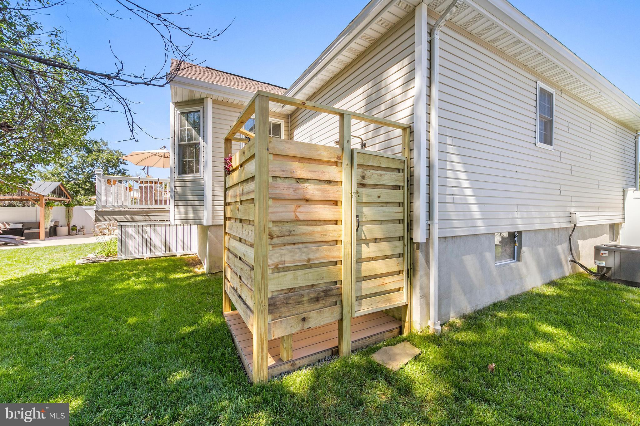 117 BOWLINE ROAD