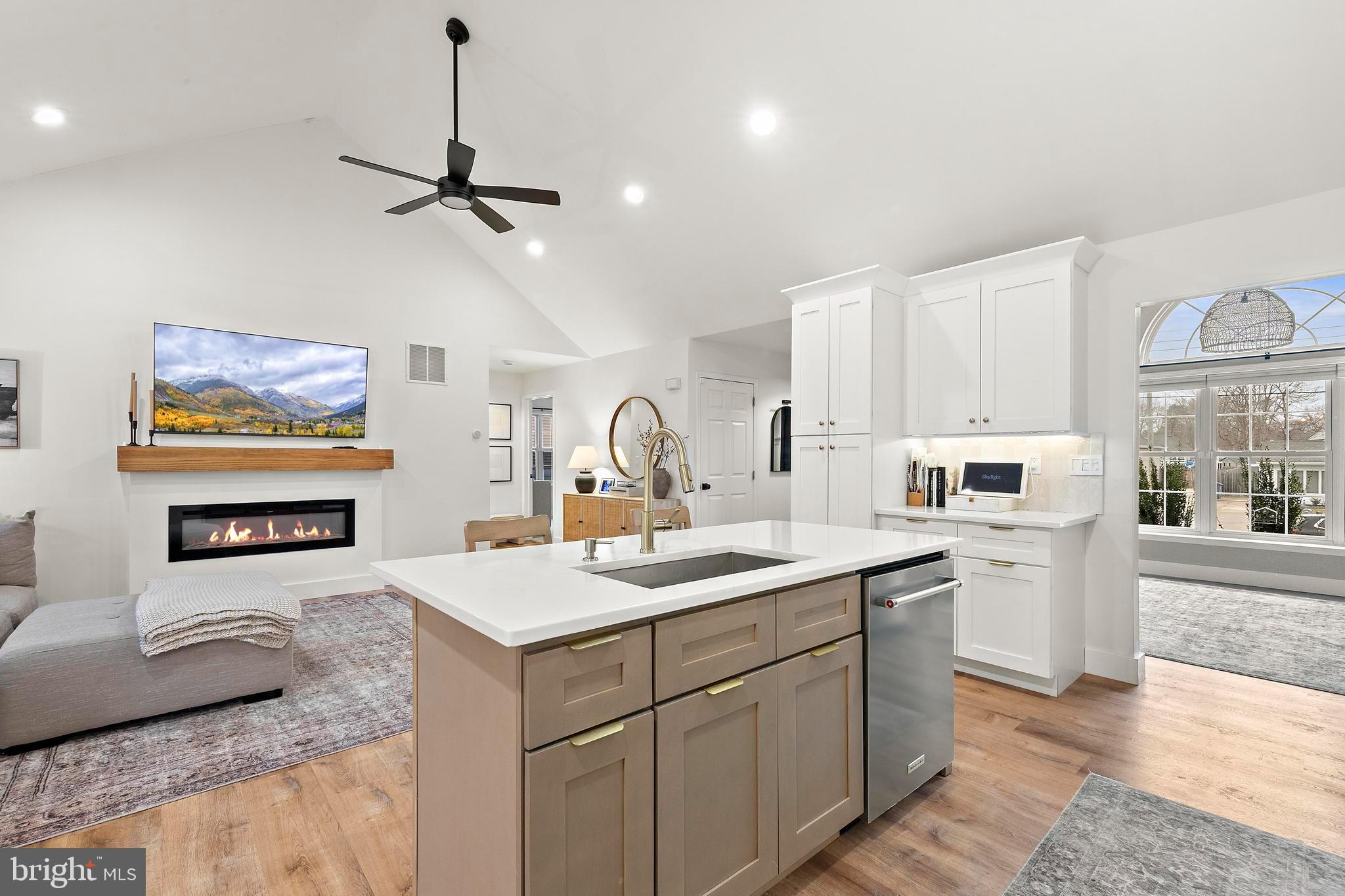 117 BOWLINE ROAD