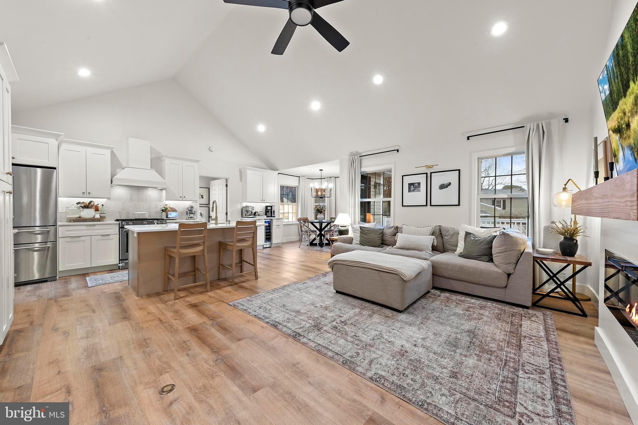 117 BOWLINE ROAD
