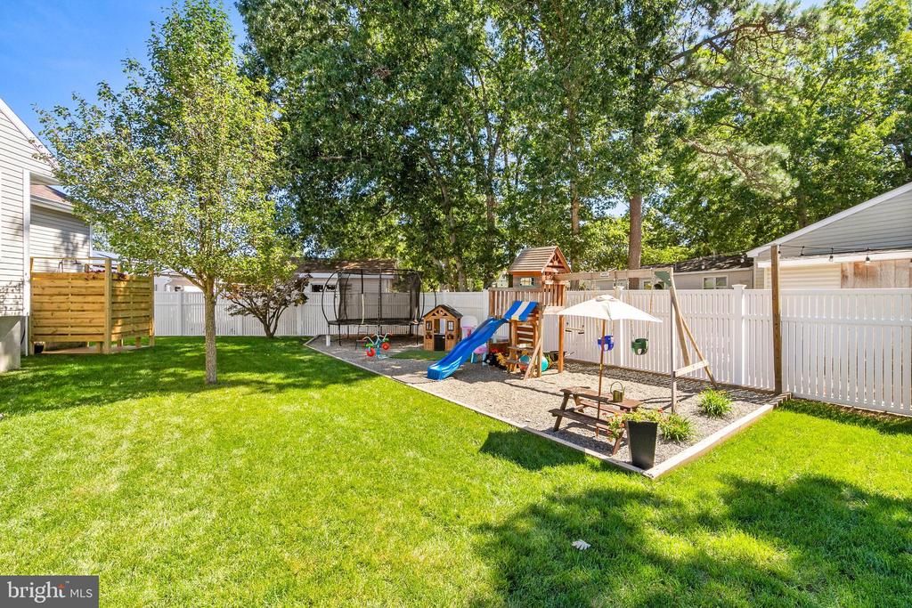 117 BOWLINE ROAD
