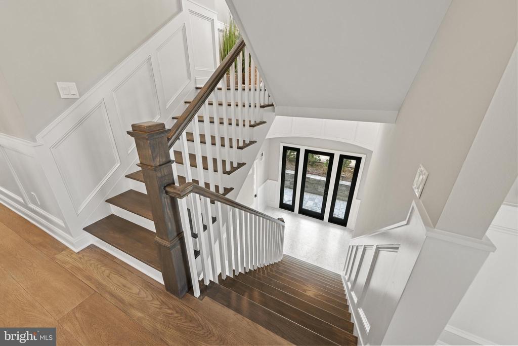 11 E 30TH STREET