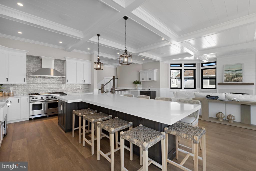 11 E 30TH STREET