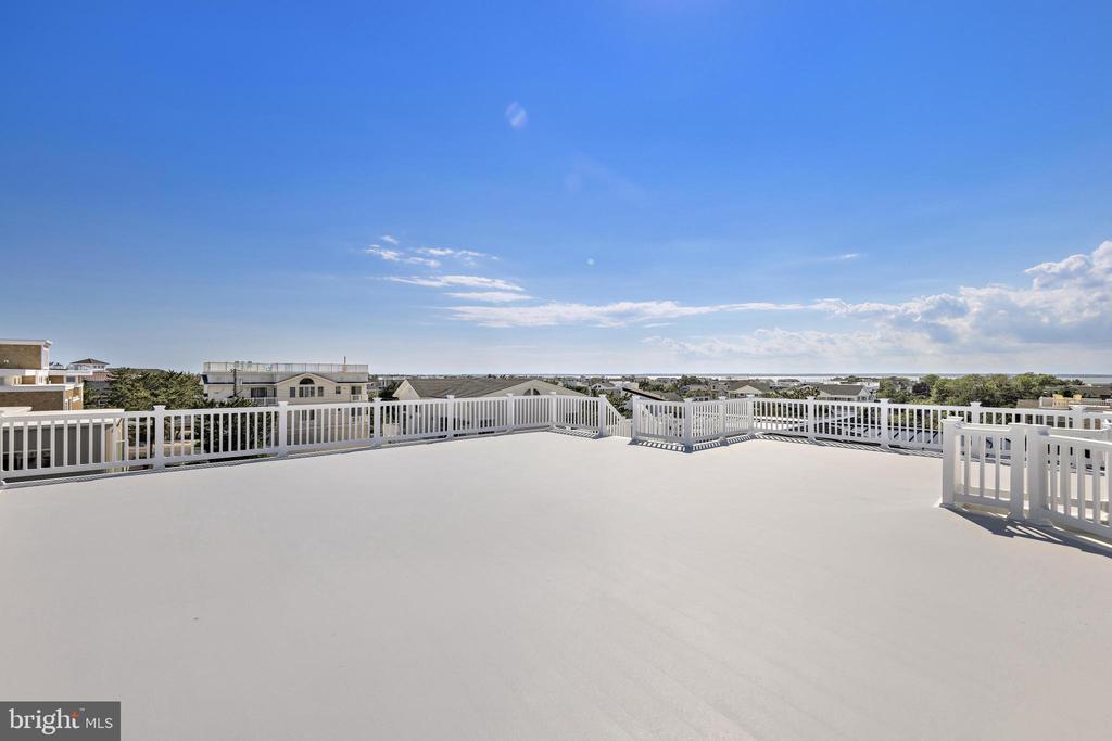 11 E 30TH STREET