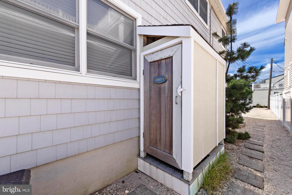 142 MARYLAND AVENUE
