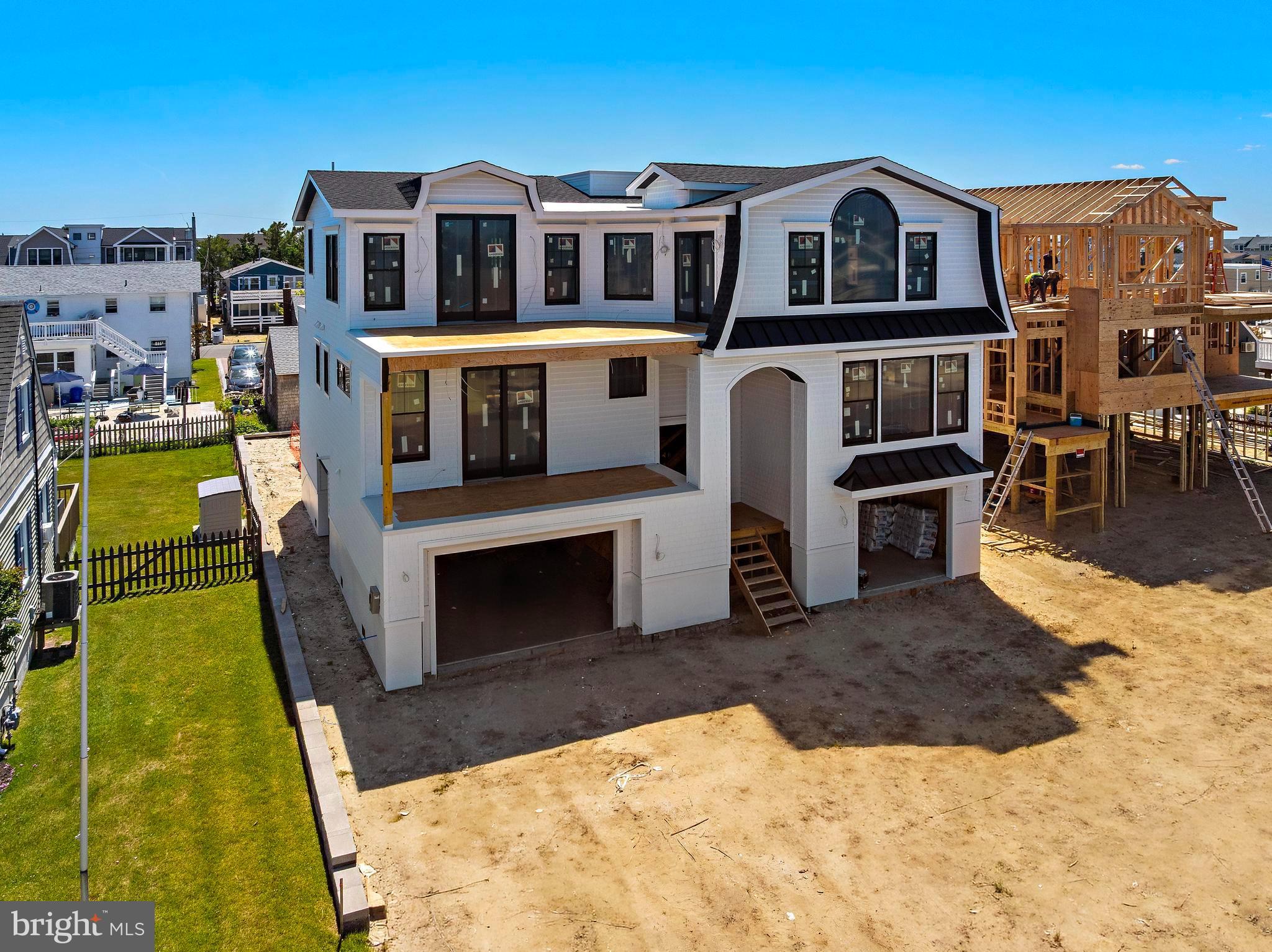 280 W 15TH STREET