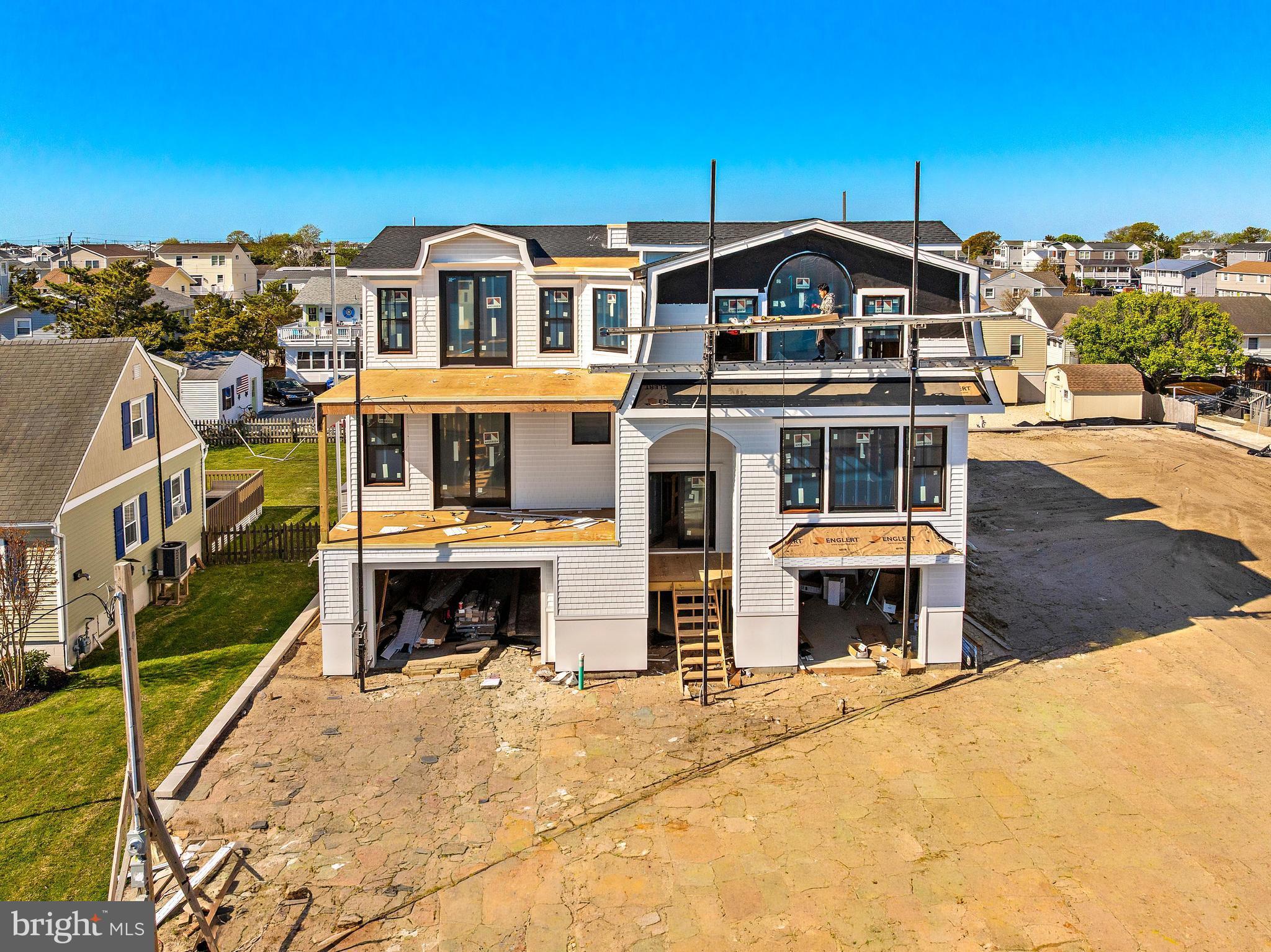 280 W 15TH STREET