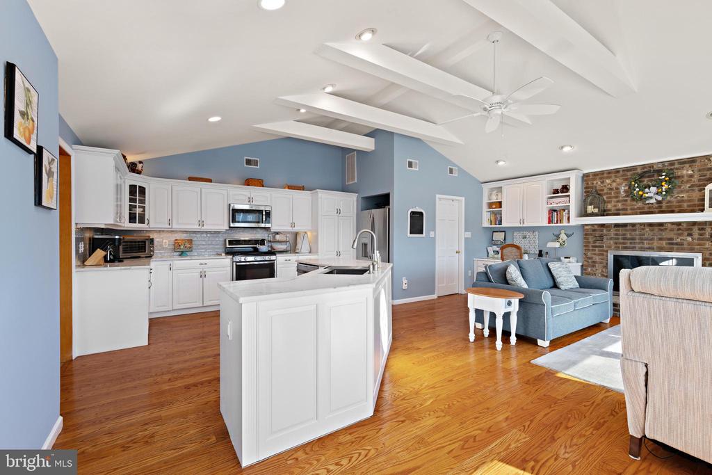 403 JERSEY CITY COURT
