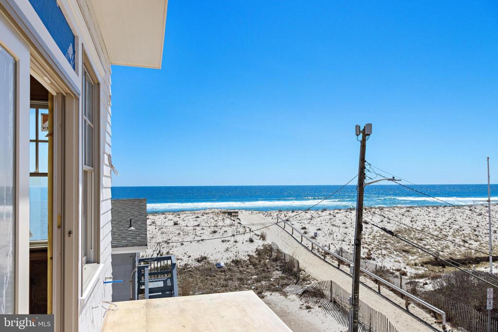 5909 OCEAN BOULEVARD