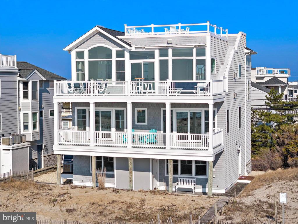 4303 OCEAN BOULEVARD