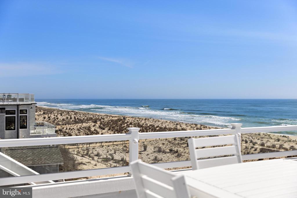4303 OCEAN BOULEVARD