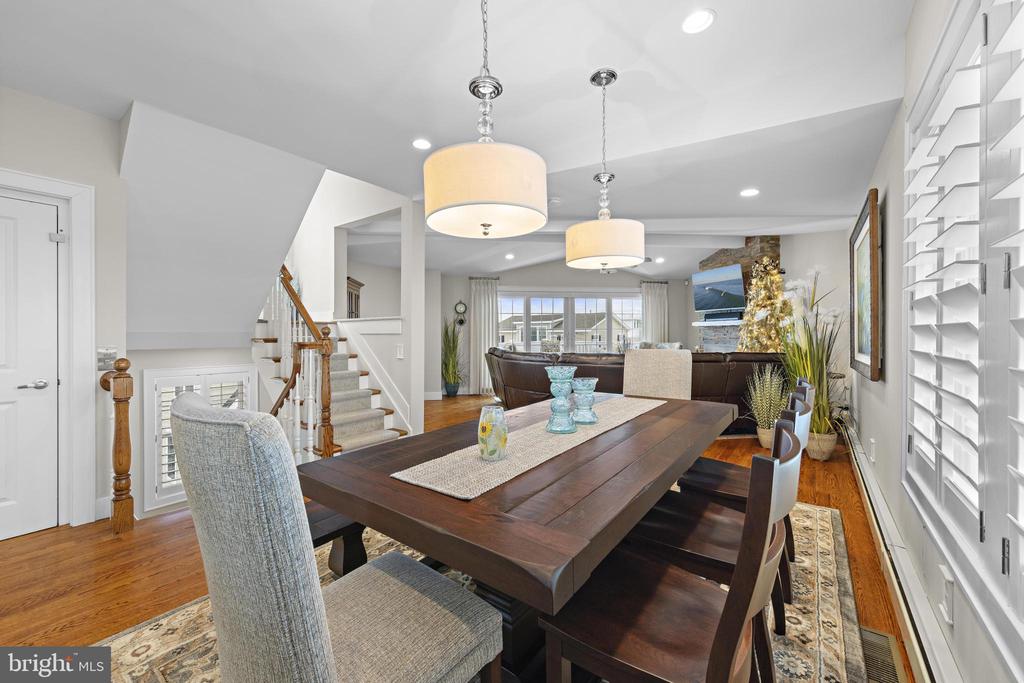 46 W SAND DUNE LANE