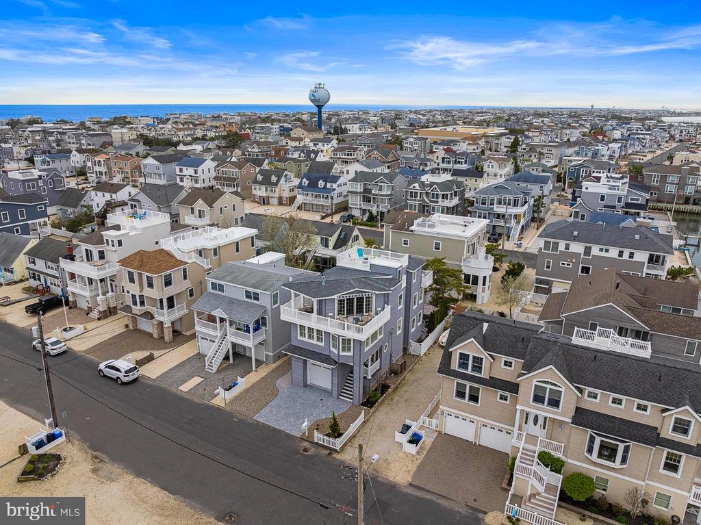 46 W SAND DUNE LANE