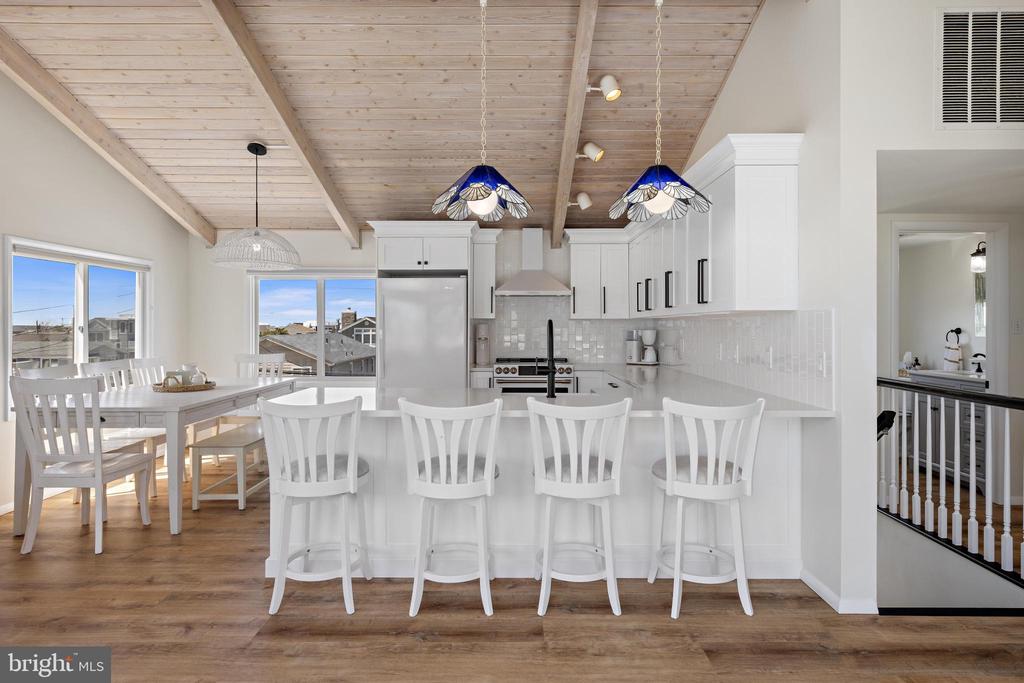 7403 OCEAN BLVD