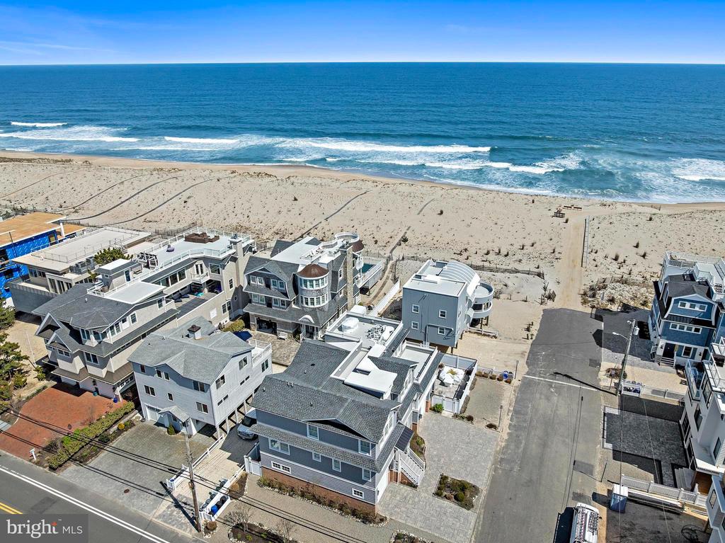7403 OCEAN BLVD