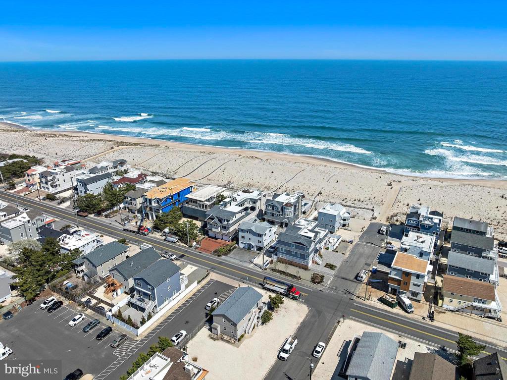 7403 OCEAN BLVD