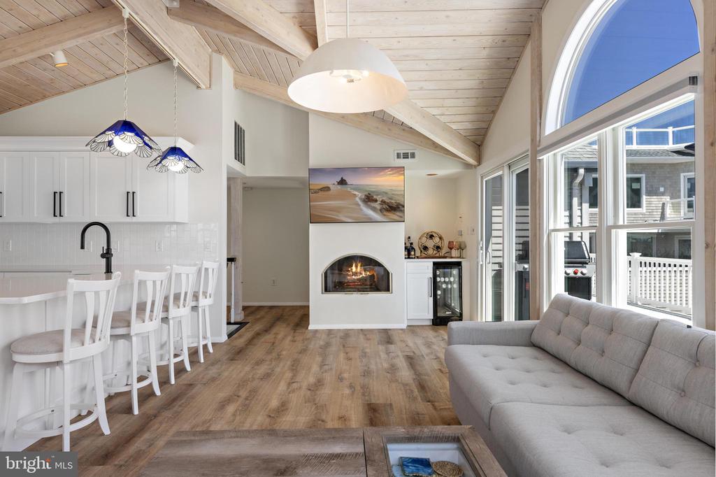 7403 OCEAN BLVD