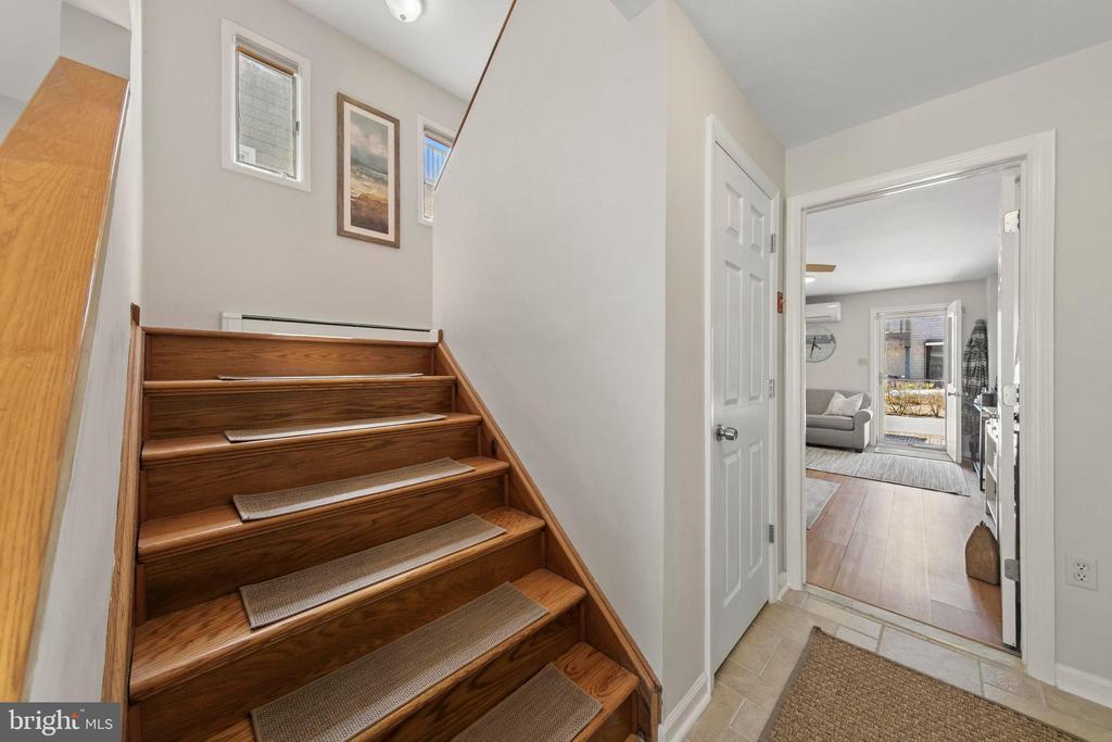 218 W 27TH STREET