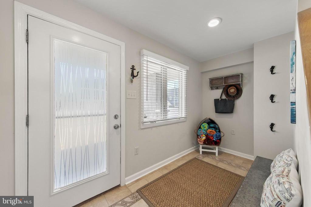 218 W 27TH STREET